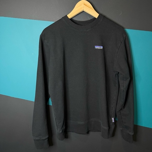 Patagonia Men's Crewneck Sweater in Black - Picture 4 of 11